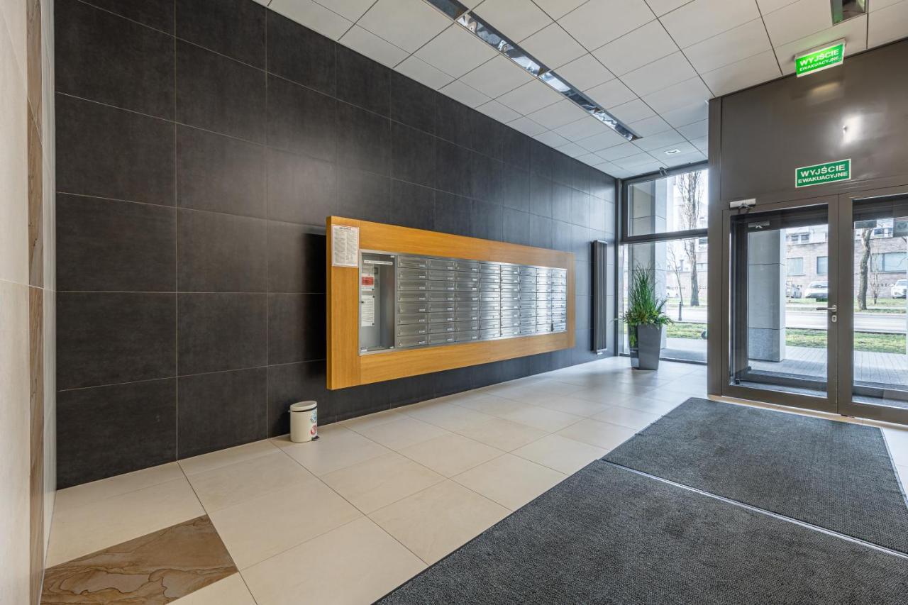 Spacious Studio Ac View Pokorna 2 Parking Varsóvia Exterior foto